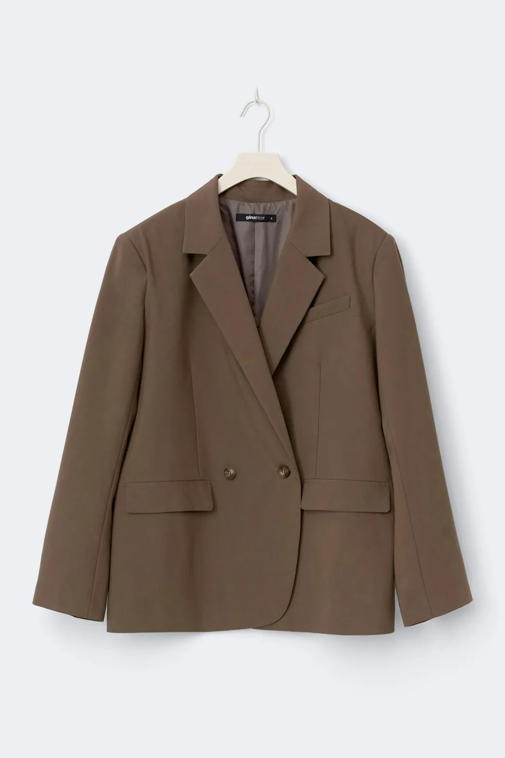 Back high slit blazer