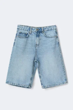 Baggy denim shorts