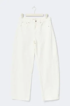 Balloon jeans