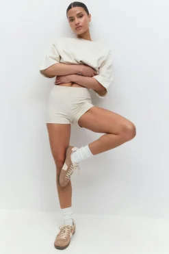 Basic micro short biker