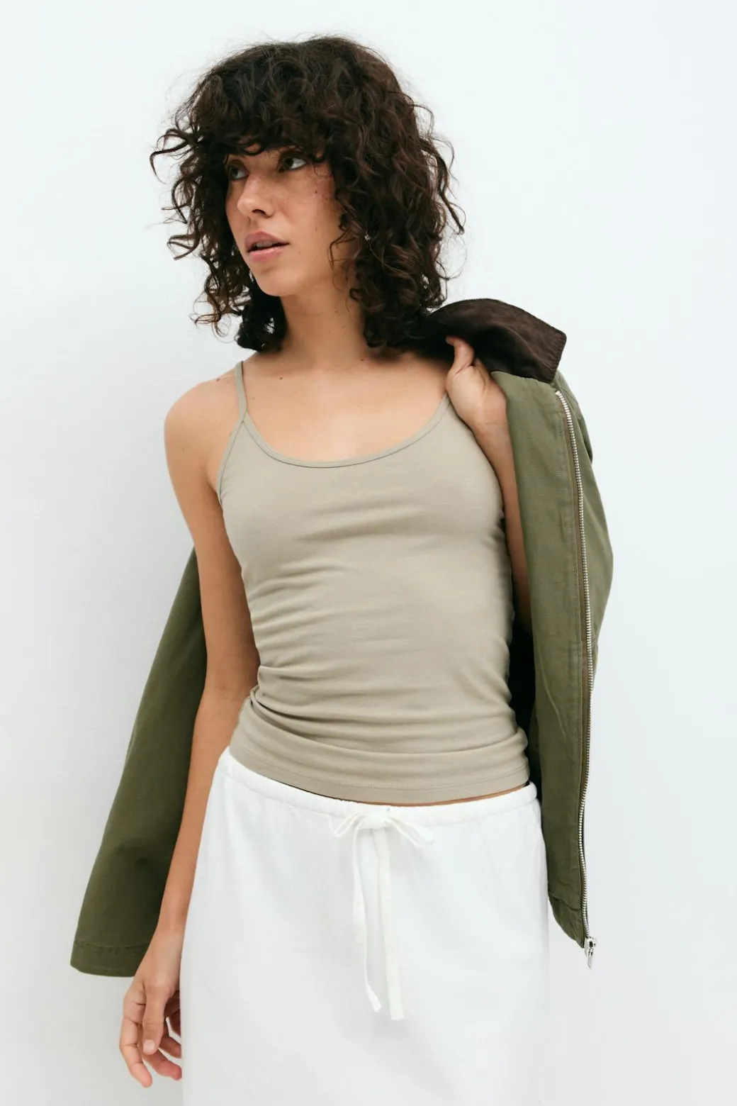 Basic strap singlet