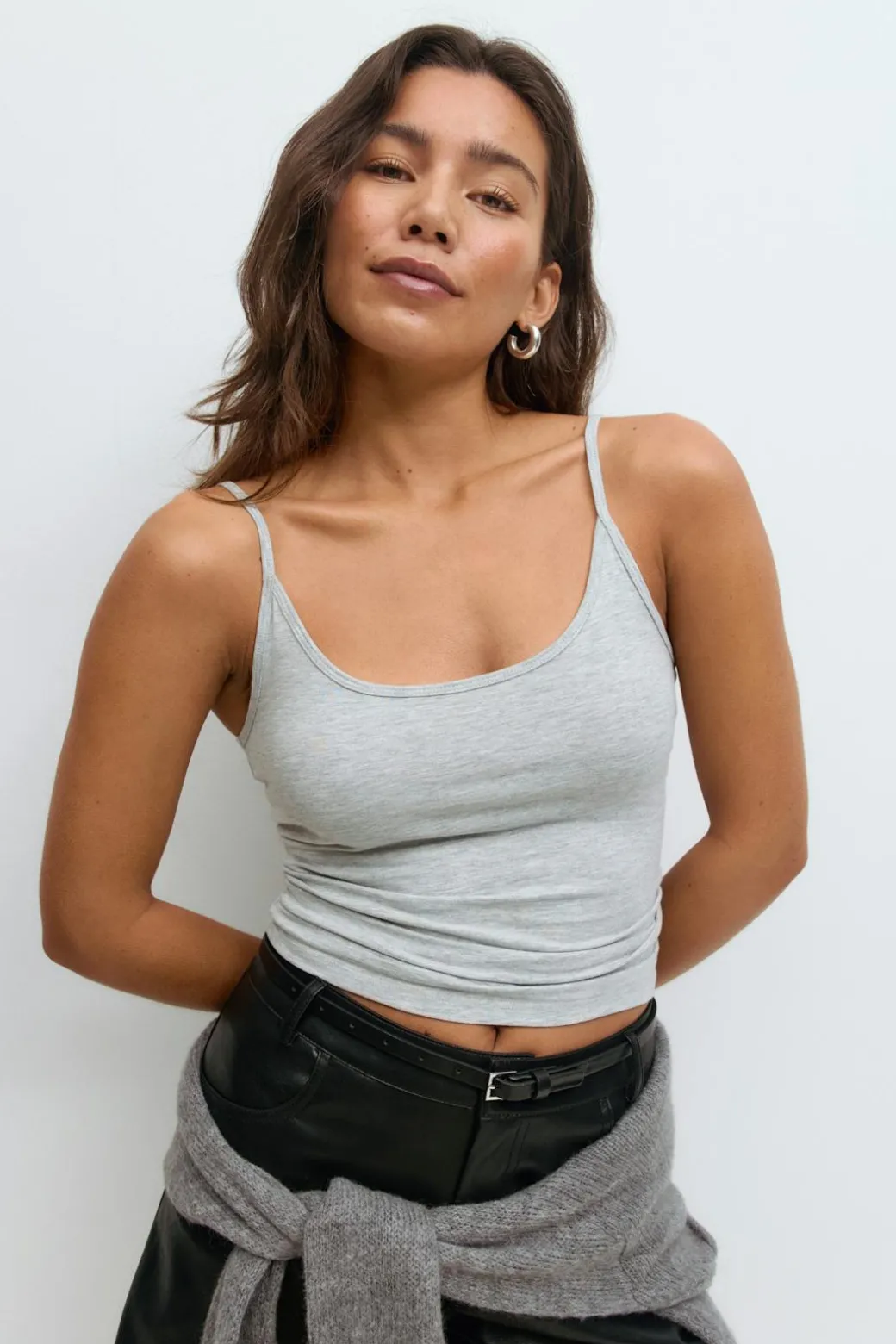 Basic strap singlet
