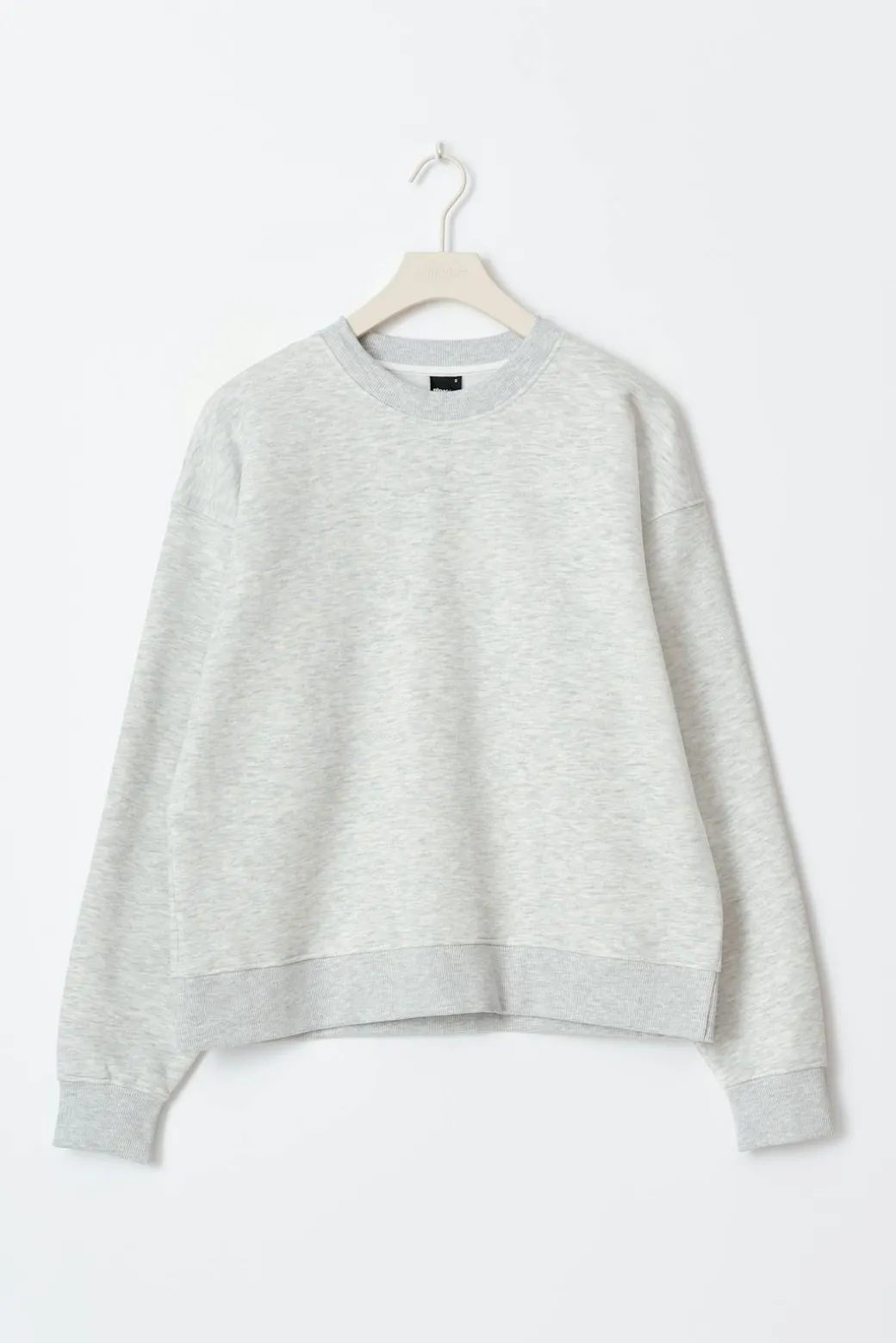 Basic sweater