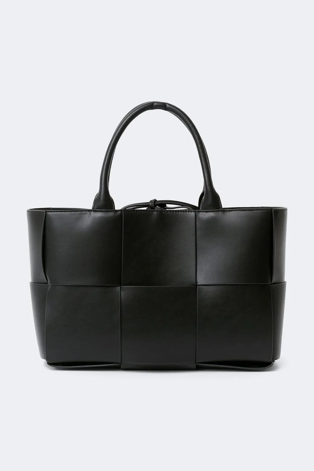 Big braided tote bag