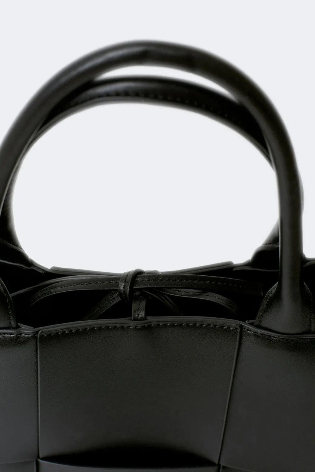 Big braided tote bag
