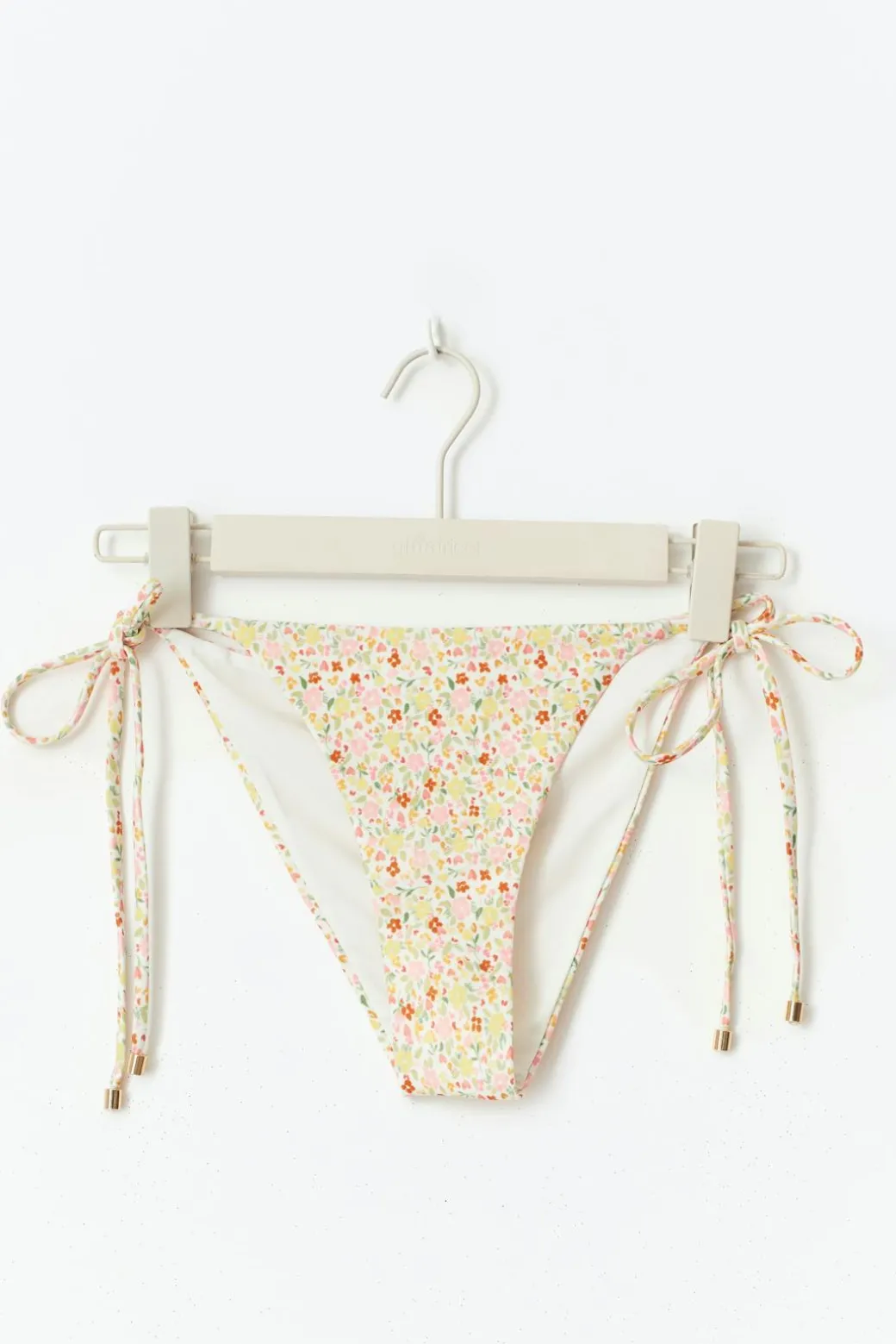 Bikini triangle brief