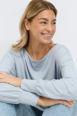 Boatneck top