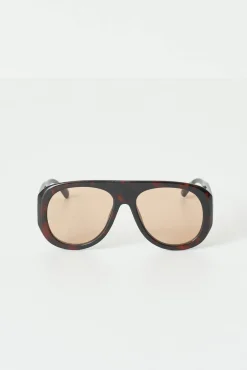 Bold aviator sunglasses