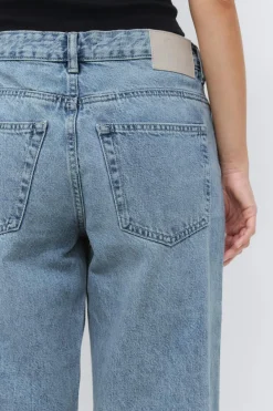 Boyfriend jeans