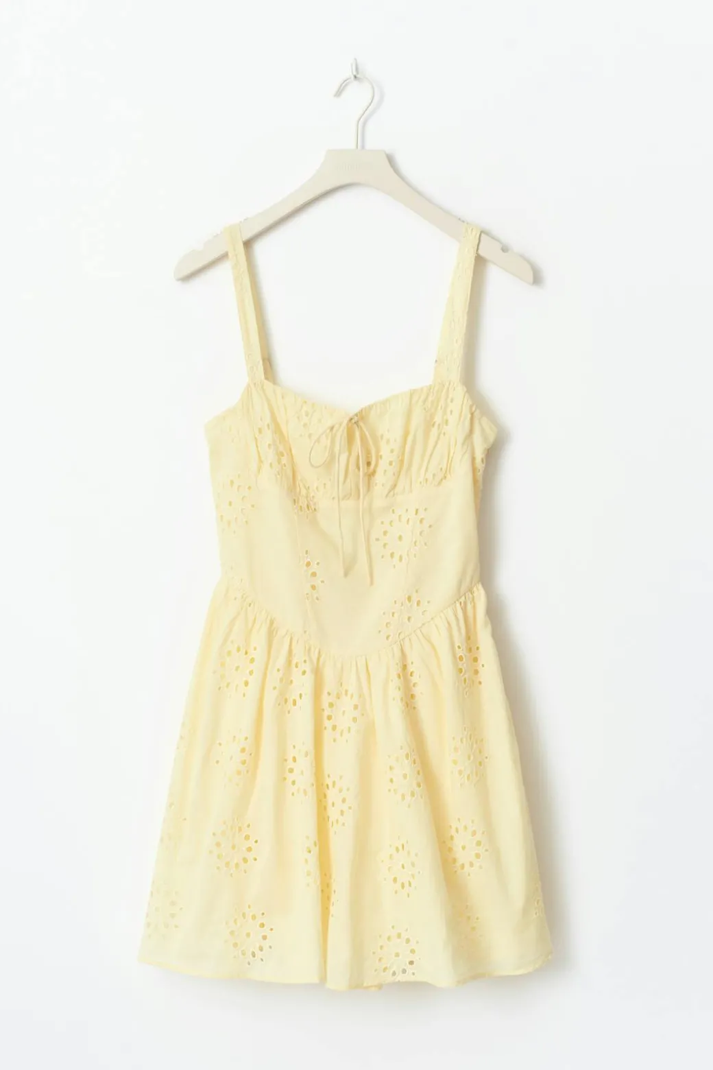 Broderie anglais dress