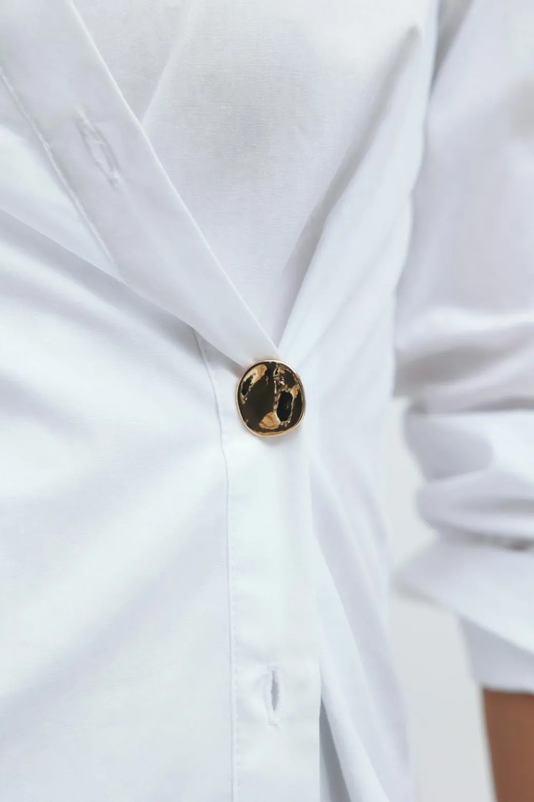Brooch
