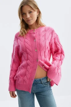 Chunky knitted cable cardigan