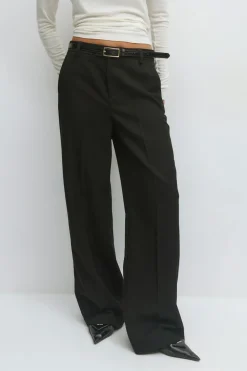 Clean rectangular belt
