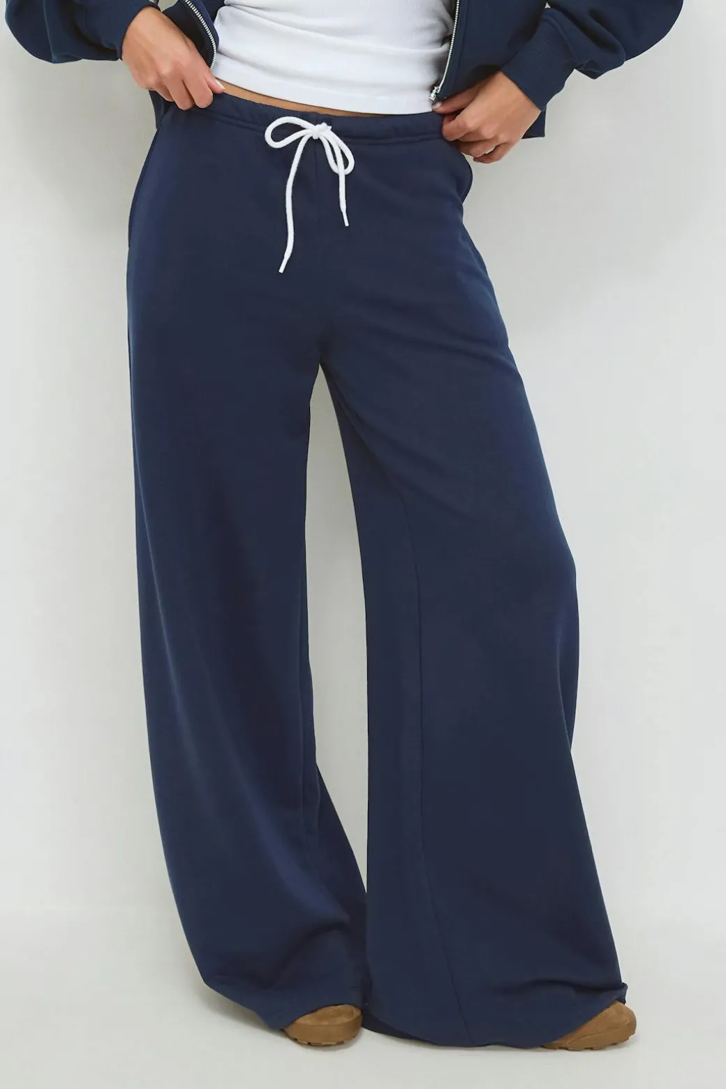 Comfy low sweatpants