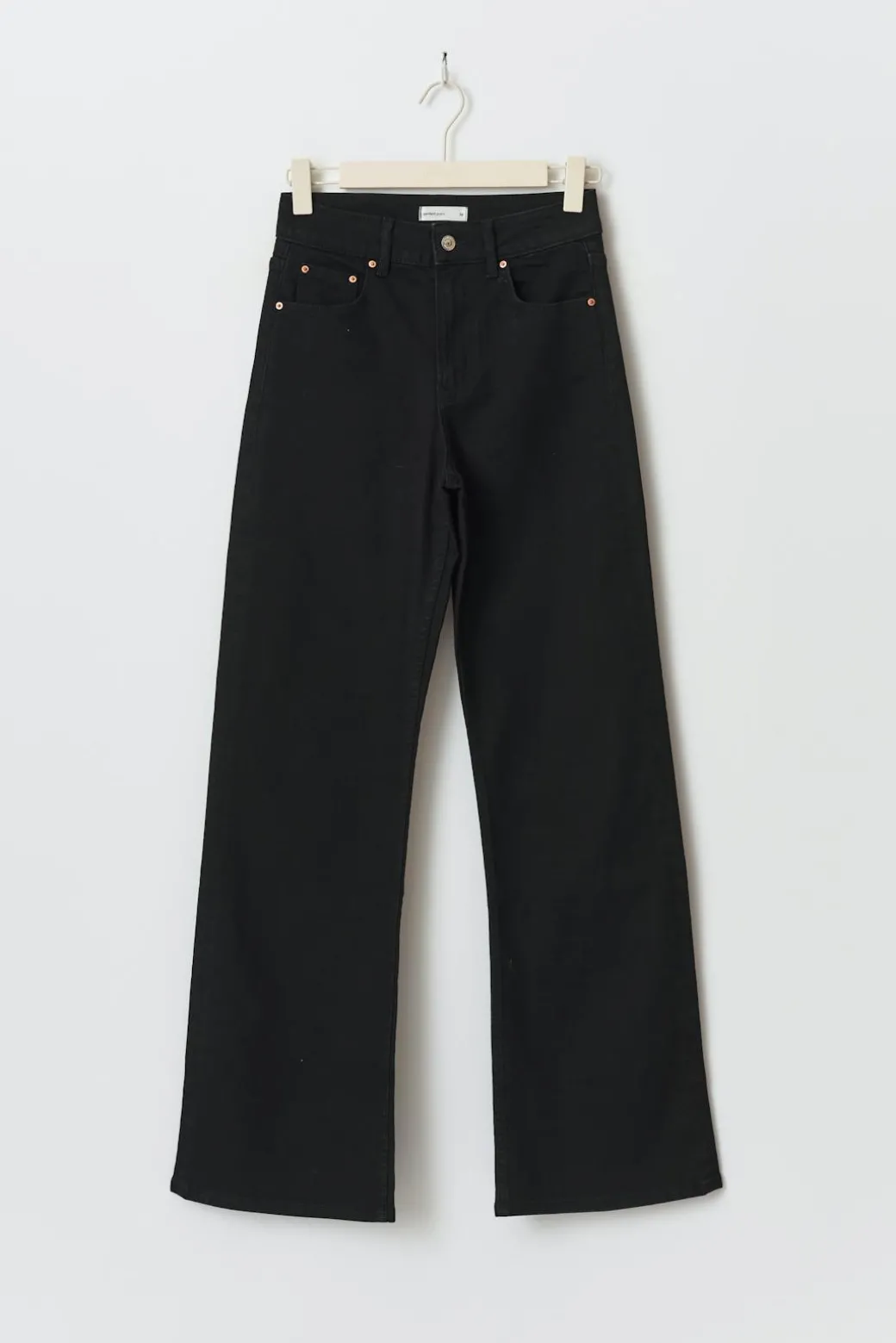 Comfy wide jeans
