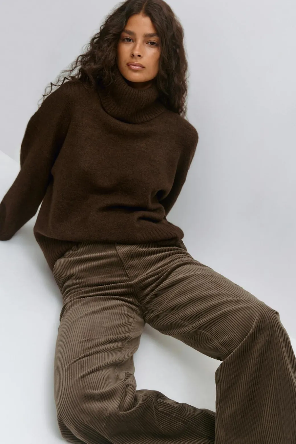 Corduroy high waist trousers