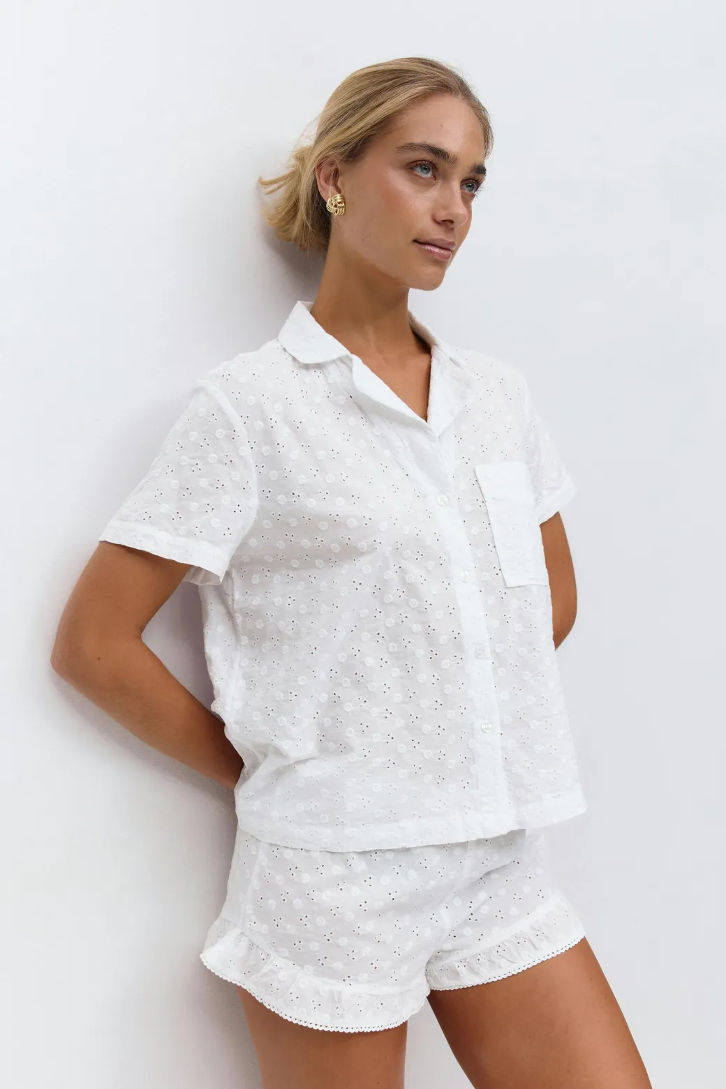 Embroidery anglaise shirt