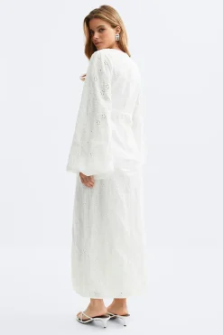 Embroidery dress