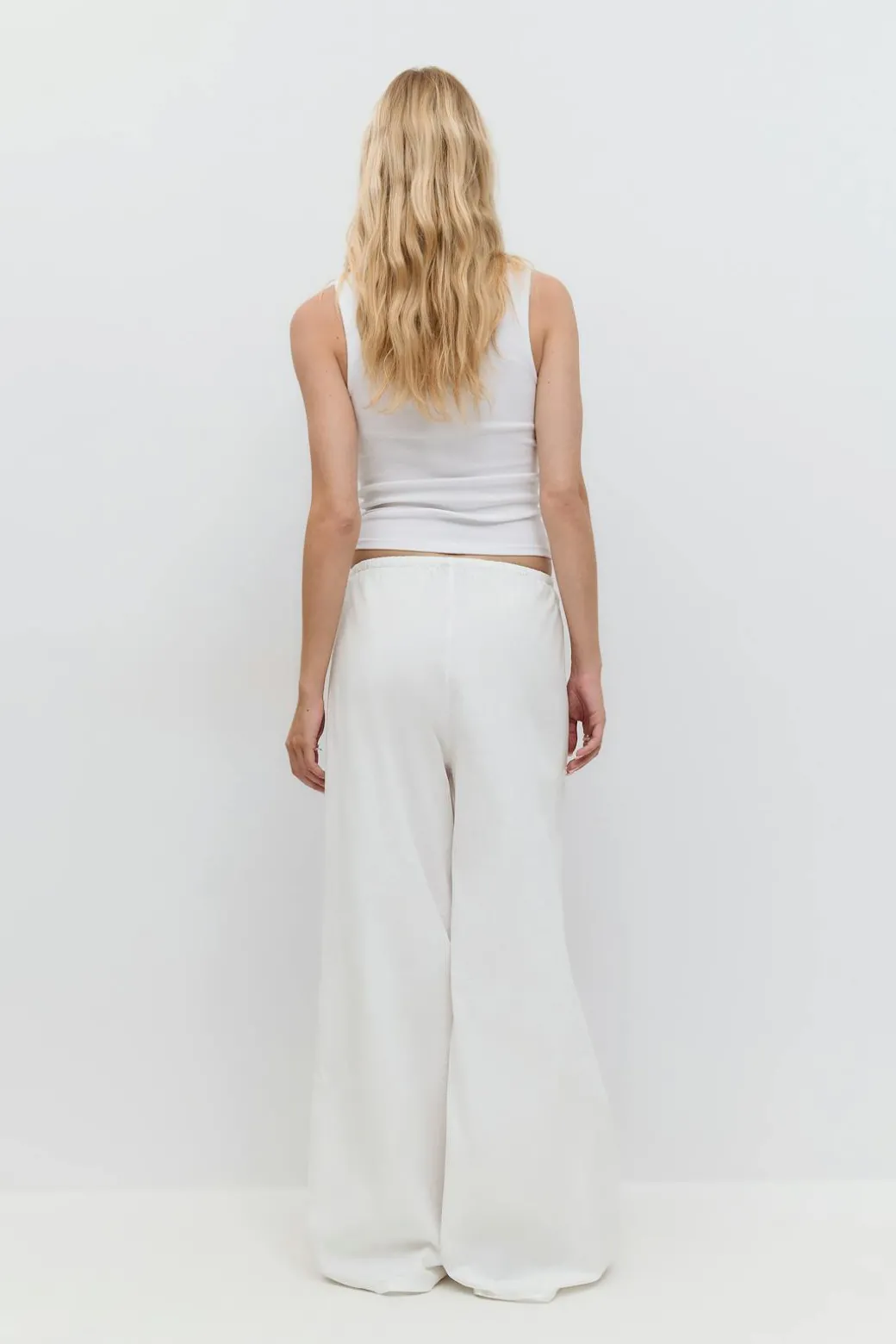 Embroidery poplin trousers