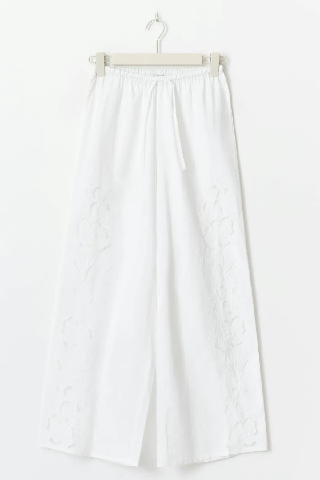 Embroidery poplin trousers