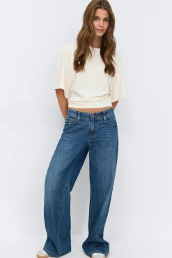 Fitted top