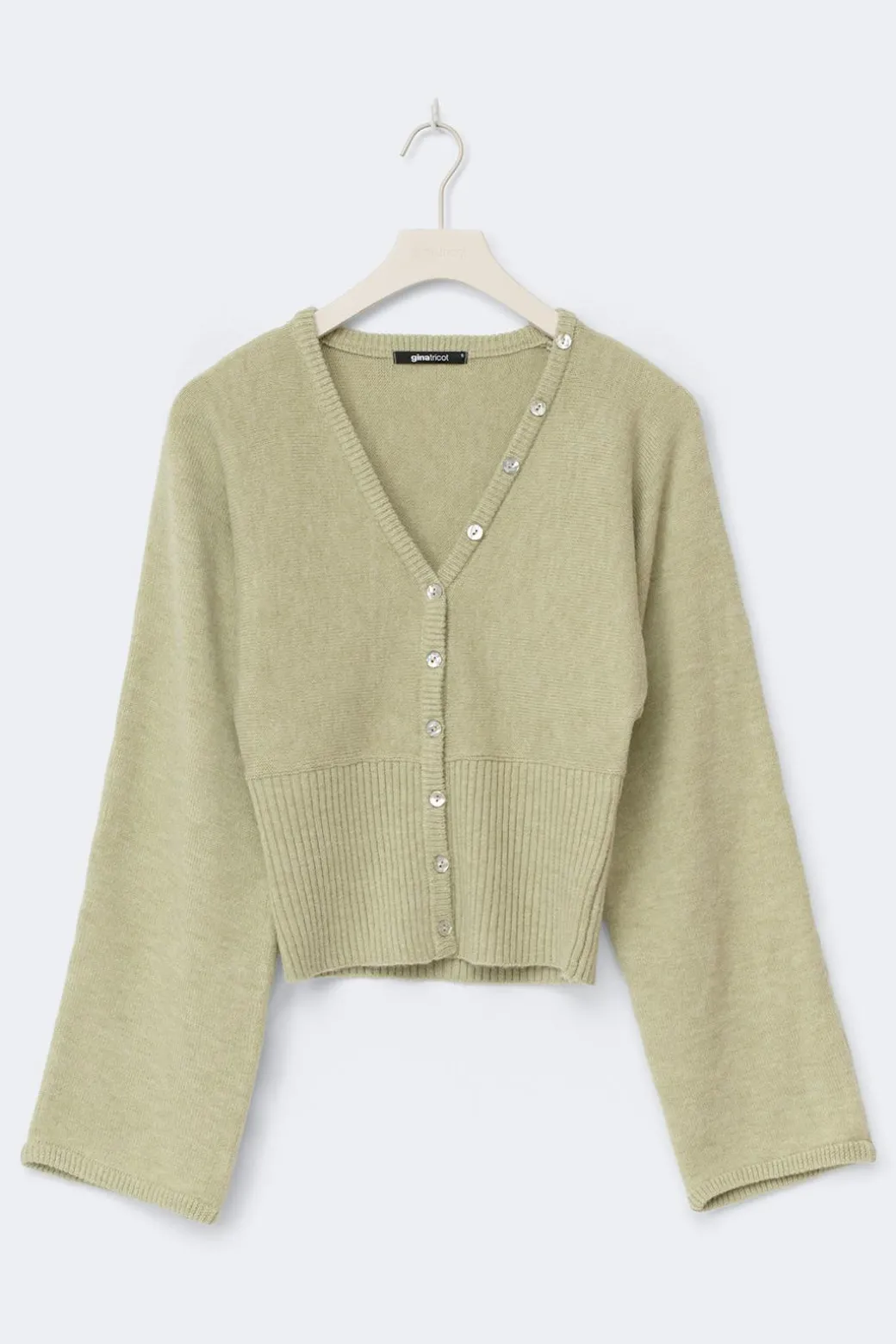 Fitted waist knitted cardigan