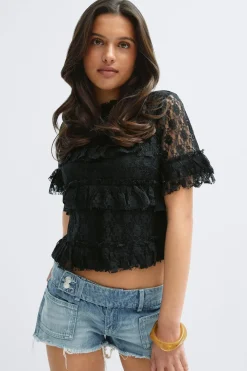 14+ frill lace top