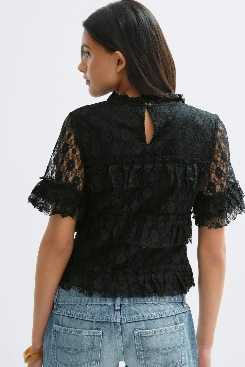 14+ frill lace top