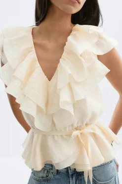 Frill top