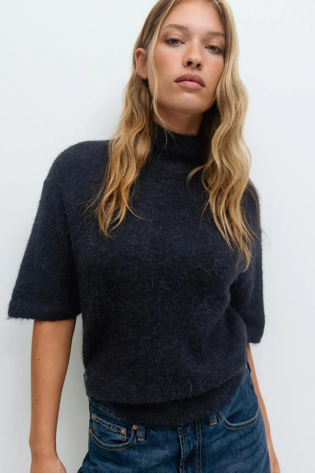 Funnel neck knitted top