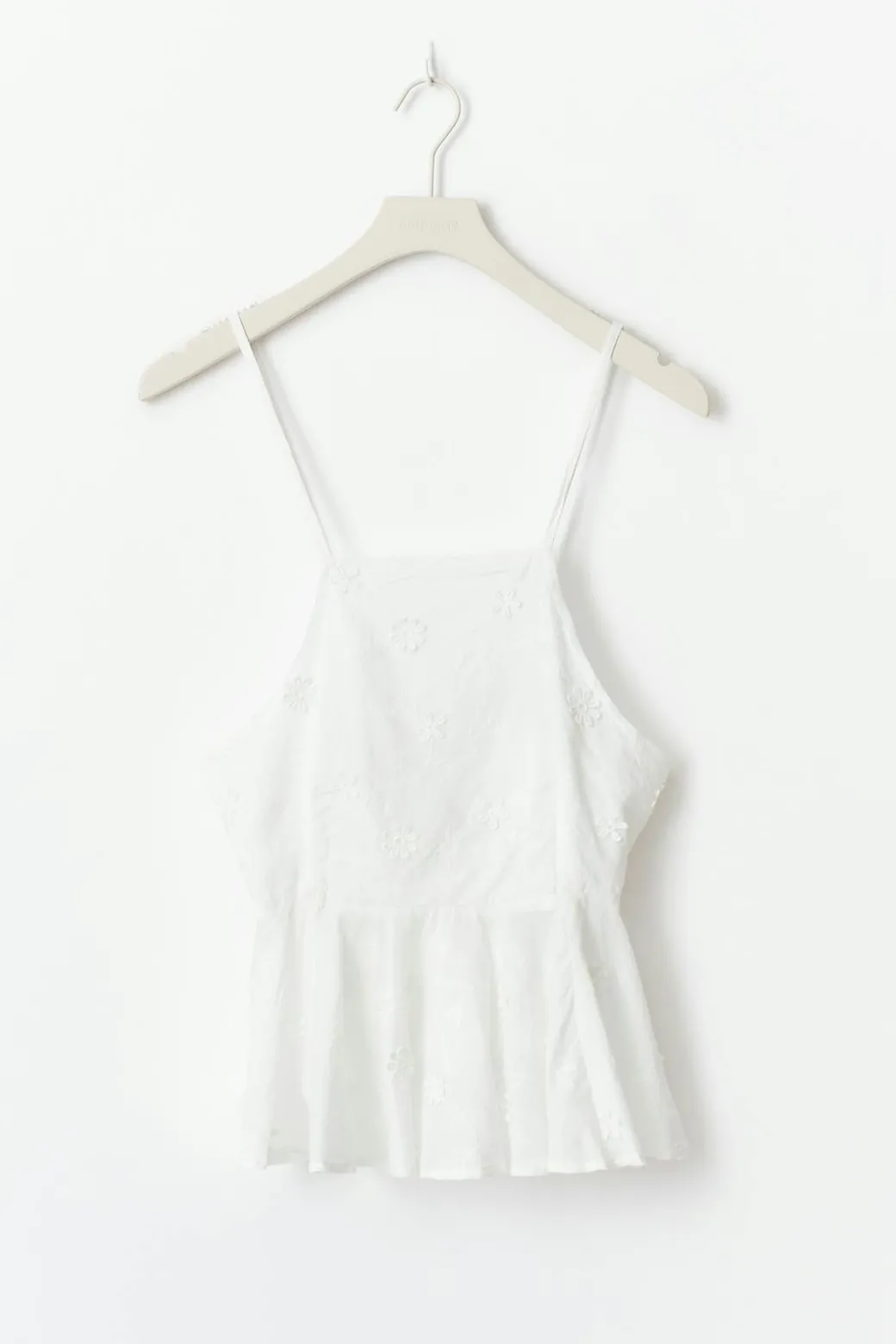 Halterneck anglaise top
