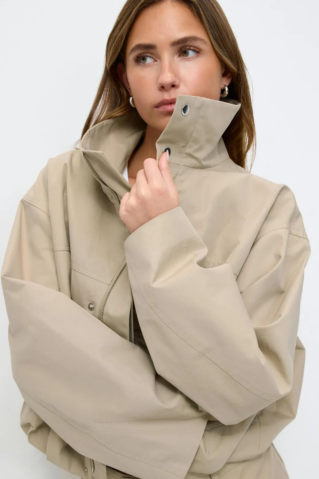 High neck short jacket