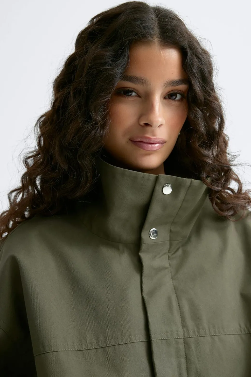 High neck short jacket