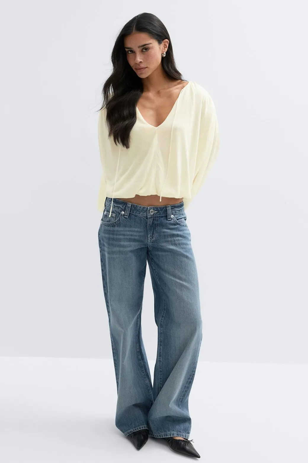 Knitted balloon top