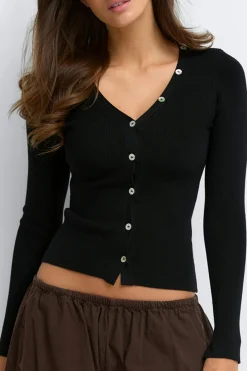Knitted cardigan