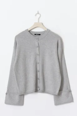 Knitted cardigan