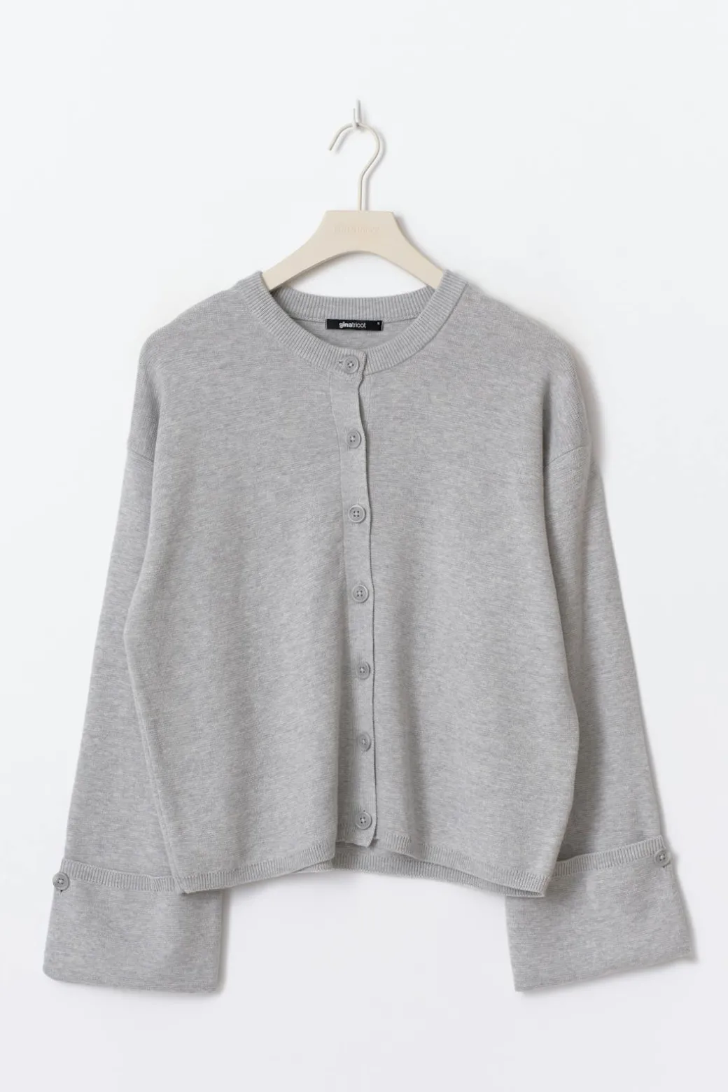 Knitted cardigan