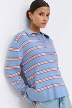 Knitted collar sweater