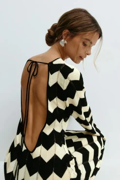Knitted flowy maxi dress