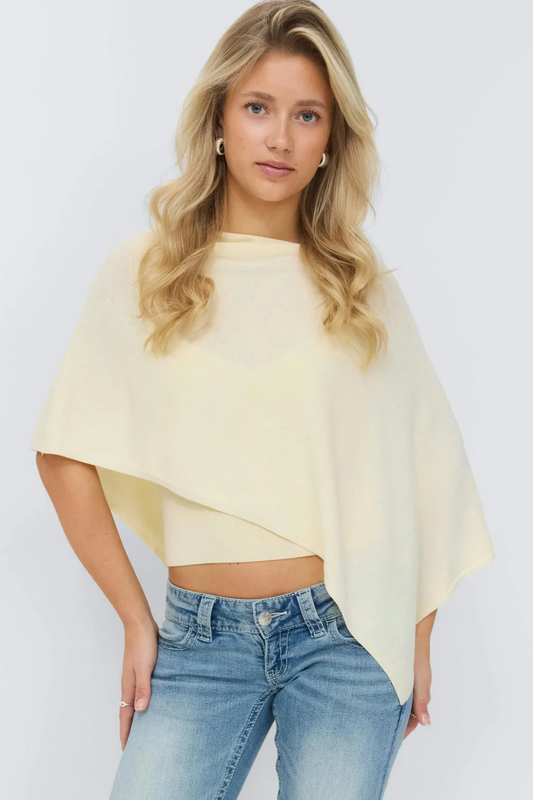 14+ knitted poncho