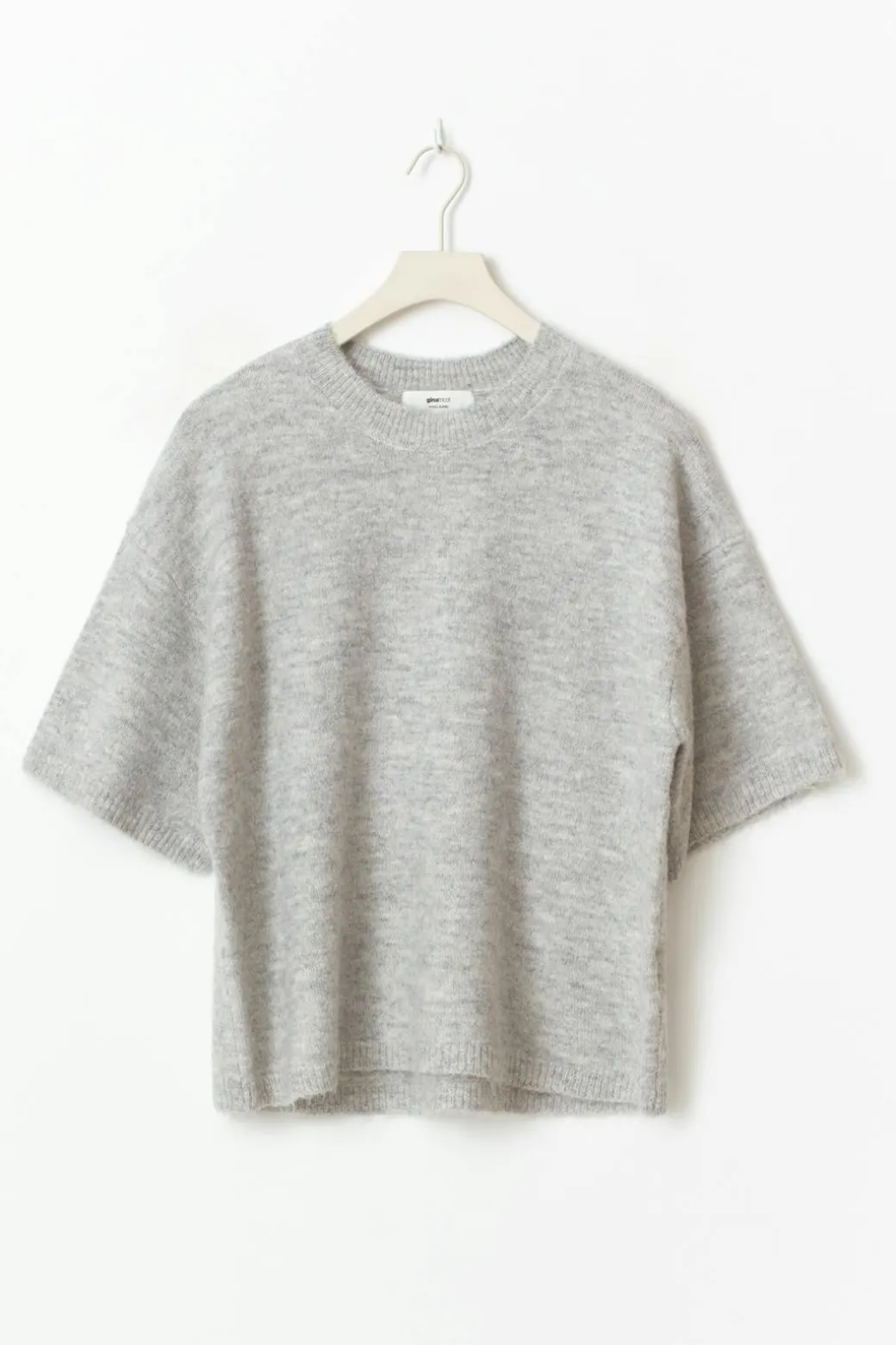 Knitted short sleeve top