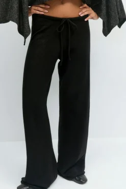 Knitted trousers