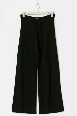 Knitted trousers