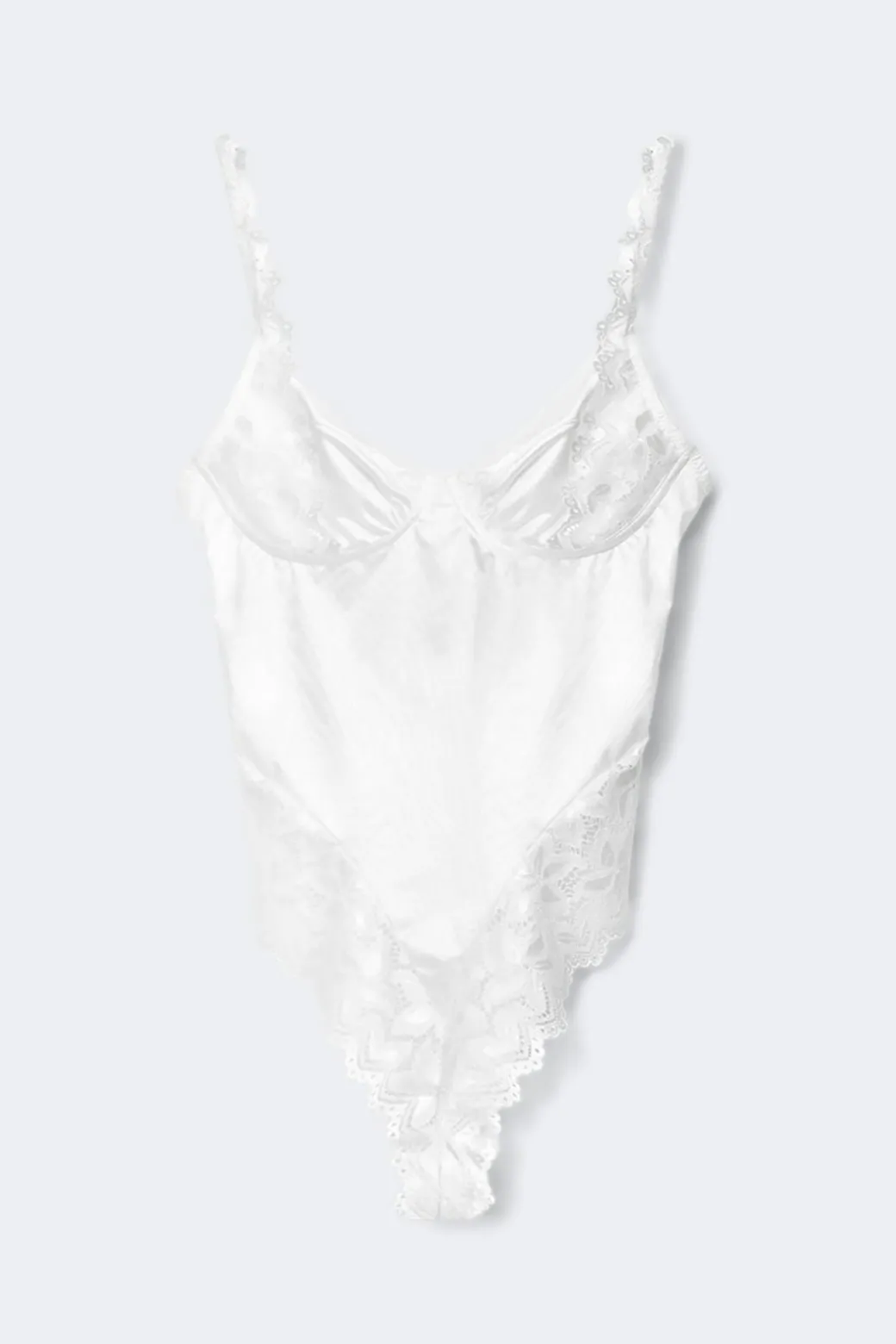 Lace detail body