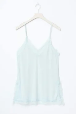 Lace detail singlet