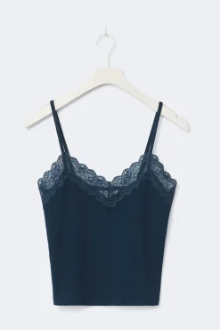 14+ lace detail tank top