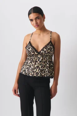Lace strap singlet