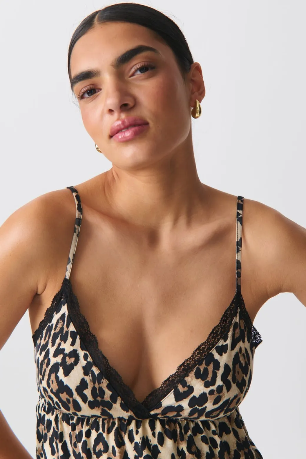 Lace strap singlet