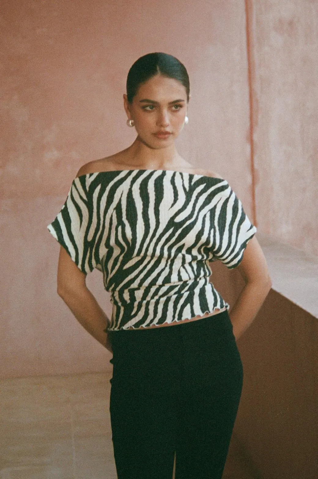 Lacing back top