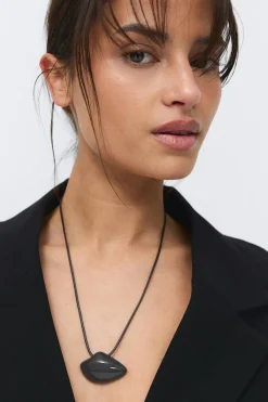 Long necklace